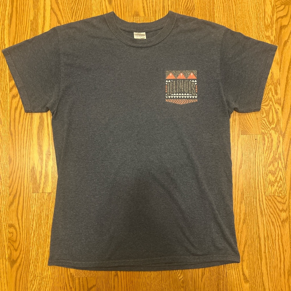 University of Illinois Gray Graphic Pocket Tee